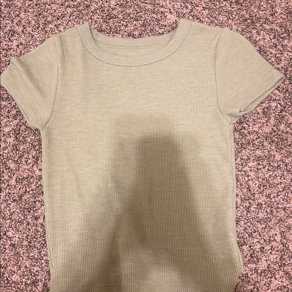 Ribbed Short Sleeve Top in Olive